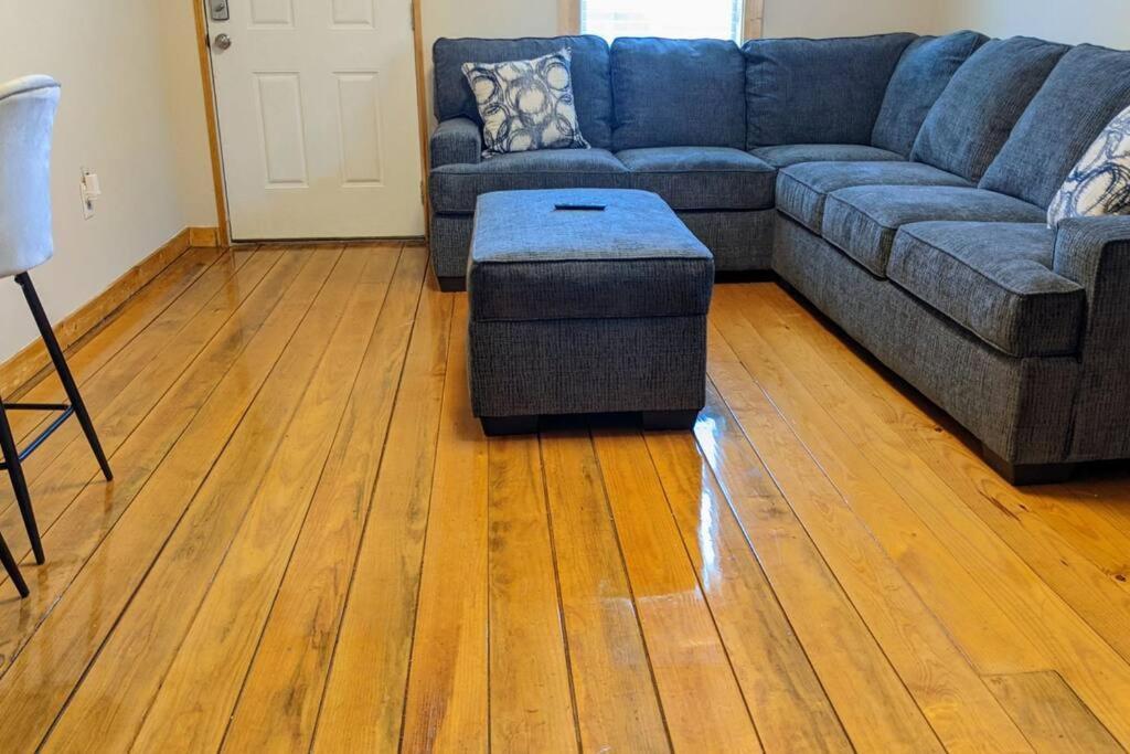 3 Bedroom Hardwood Palace Of 查尔斯顿 外观 照片